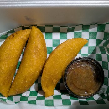 Tasty Arepa - 3 empanadas for $10 - Food Trucks Near Me - Houston, Texas Tasty Arepa - 3 empanadas for $10 - Food Trucks Near Me - Houston, Texas