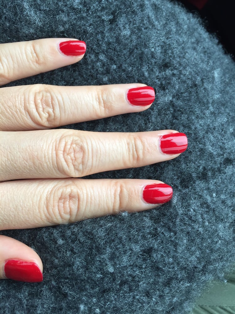 Nails By Lena Logo