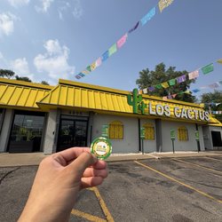 Los Cactus - Bogo they care!
