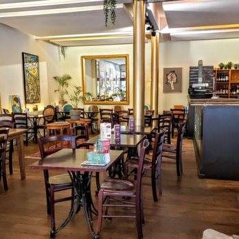 Mjams - Indoor Seating Area at Mjams - Coffee & Tea Near Me - Antwerp, VAN