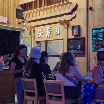 Hama Sushi - Party Party - Sushi Bars Near Me - Venice, California Hama Sushi - Party Party - Sushi Bars Near Me - Venice, California