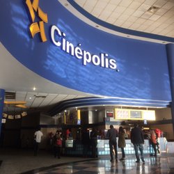Cinépolis Playas - Entrance