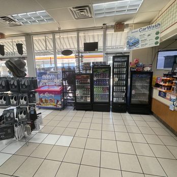 Millers Deli - the inside of a store - Breakfast & Brunch Near Me - Vero Beach, Florida