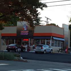 Dunkin' - Dunkin Donuts