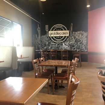 Griddlecakes - Inside - Breakfast & Brunch Near Me - Las Vegas, Nevada Griddlecakes - Inside - Breakfast & Brunch Near Me - Las Vegas, Nevada