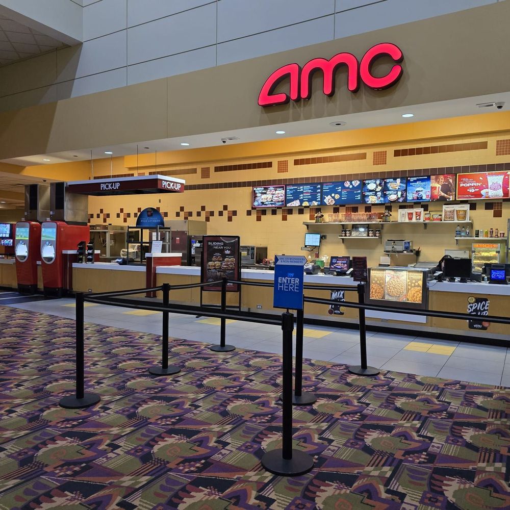AMC Niles 12 - Theatre lobby and concession area - Cinema Near Me - Niles, Illinois