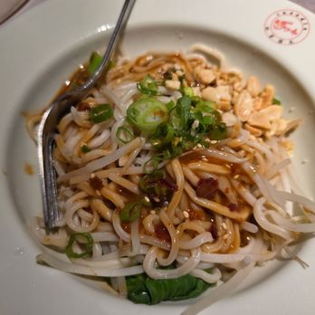I Noodle - Noodle with Sesame Sauce - Dim Sum Near Me - Virginia Beach, Virginia