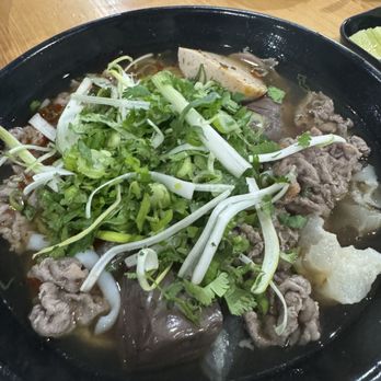 Pho Huong Lan 2 - S.9 - Medium Bowl - Vietnamese Near Me - Orlando, Florida Pho Huong Lan 2 - S.9 - Medium Bowl - Vietnamese Near Me - Orlando, Florida