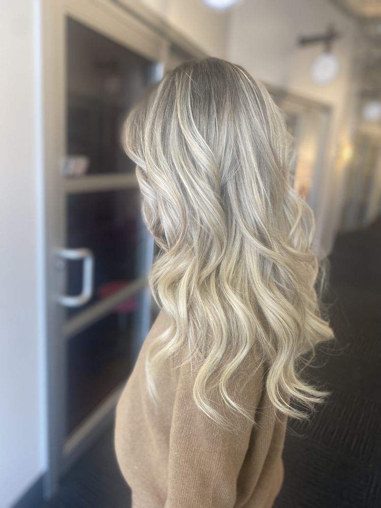 RIVI SALON Updated June 2024 36 Photos & 17 Reviews 5220