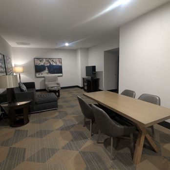 Sheraton Dallas Hotel - Board room. - Hotels Near Me - Dallas, Texas Sheraton Dallas Hotel - Board room. - Hotels Near Me - Dallas, Texas