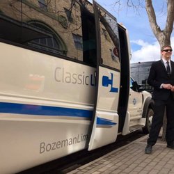 Classic Limo - Coache Bus