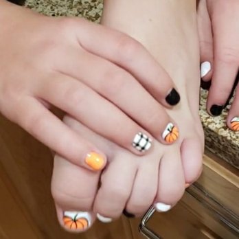 Polish Nails - Fall nail designs - Nail Salons Near Me - Gilbert, Arizona