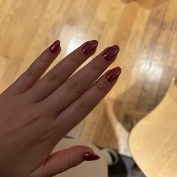 Cherry glaze nails