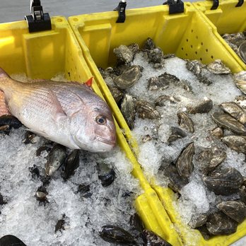 Anna's Seafood - Seafood Markets Near Me - Petaluma, California