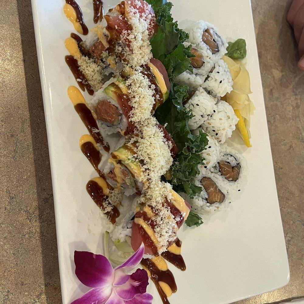 Kimono - Tuna Roll & Salmon Roll - Japanese Near Me - Winston-Salem, North Carolina