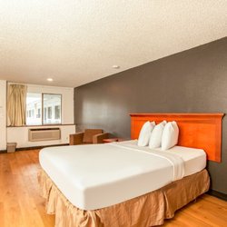 OYO Hotel Centralia