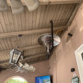 Harris BBQ - Fans, heaters, misters, TV - Barbeque Near Me - Coalinga, California