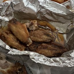 Honey Garlic 6 Wings and Fries Honey Garlic 6 Wings and Fries