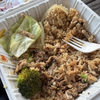 Tokyo Hibachi Grill - Food Trucks Near Me - Lahaina, Hawaii