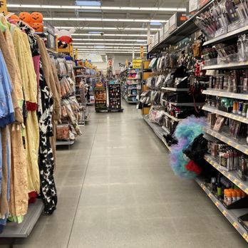 Walmart Supercenter - Aisle - Department Stores Near Me - Ashland, Virginia Walmart Supercenter - Aisle - Department Stores Near Me - Ashland, Virginia