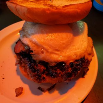 Hate Mondays Tavern - Mondays Remedy Burger....SO AMAZING!!! - Barbeque Near Me - Miami, Florida