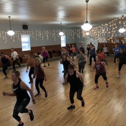 Jazzercise Forest Grove - Pumping Dance Aerobics with Strength in every class.