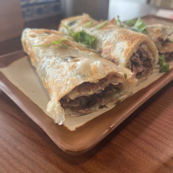 Dumpling U - House special beef roll - Chinese Near Me - Fresno, California Dumpling U - House special beef roll - Chinese Near Me - Fresno, California