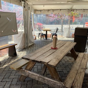 DCity Smokehouse - The Patio - Barbeque Near Me - Washington, DC, District of Columbia