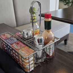 Condiments Condiments