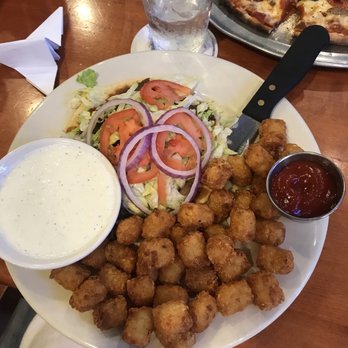Cuzzy's Brick House - New American Near Me - Chaska, Minnesota