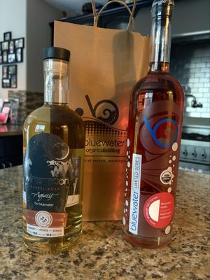 Bluewater Organic Distilling by null