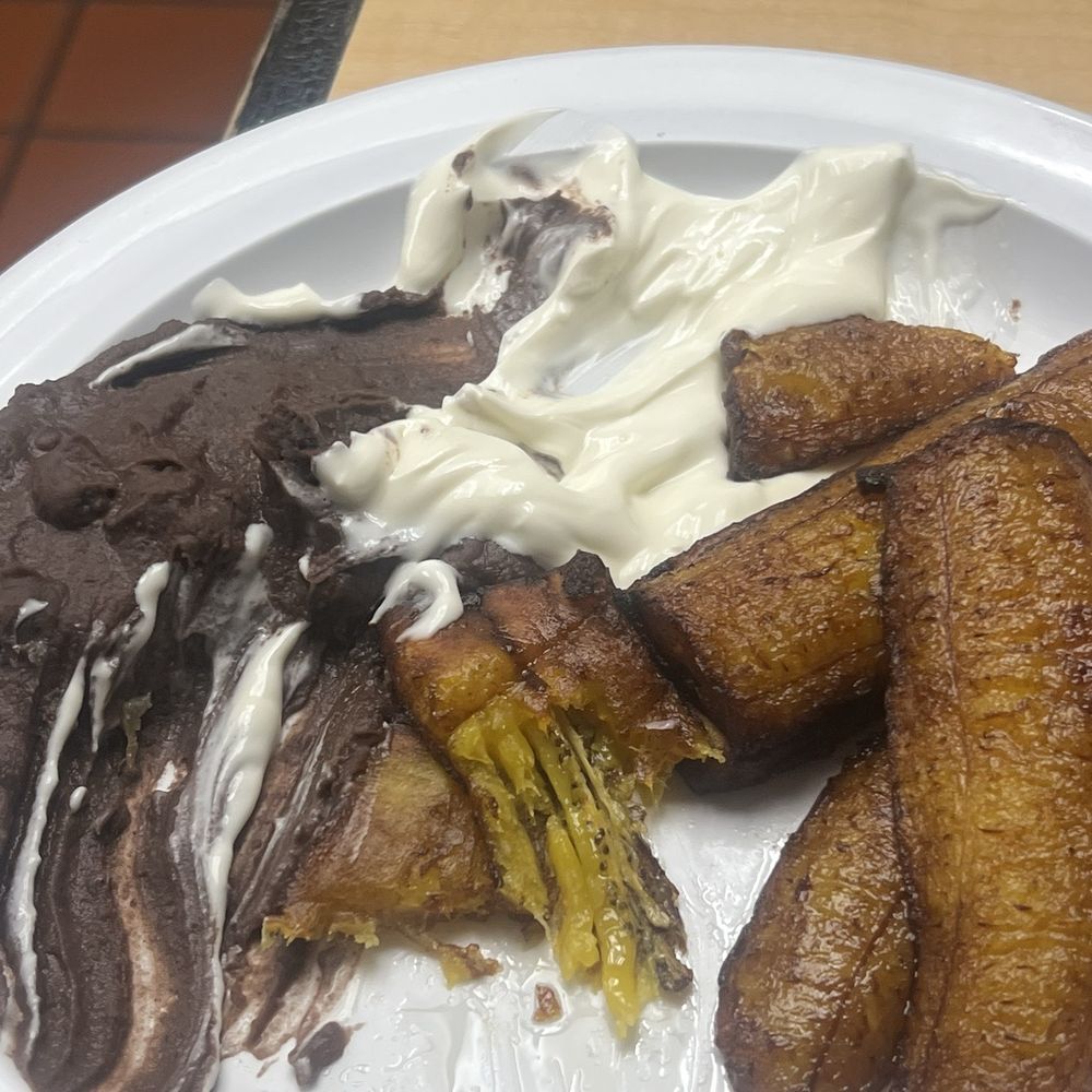Mestizo Restaurant - $19 plate - Mexican Near Me - Mission Hills, California