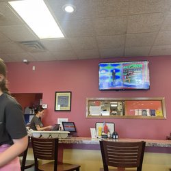100th St Corner Cafe - Friendly Wait Staff
