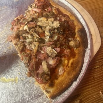 L C's Pizza & Subs - One of the best pizza's I have had in years.  Meat lovers had a large amount of toppings. Tasted very good. Great and friendly service. - Pizza Near Me - Freeport, Florida