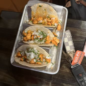 El Mexicano Tacos and Cantina - Chicken Al Pastor Tacos - Tacos Near Me - Brookfield, Connecticut