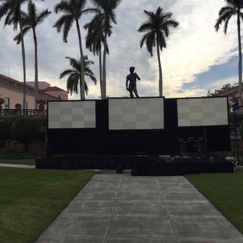 Focused Technology - Home Theatre Installation Near Me - Sarasota, Florida Focused Technology - Home Theatre Installation Near Me - Sarasota, Florida