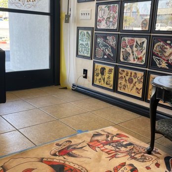 Breakthrough Tattoo - Tattoo Near Me - Upland, California