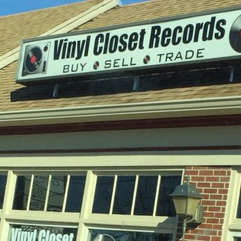 Vinyl Closet Record​s - Music & DVDs Near Me - Norristown, Pennsylvania