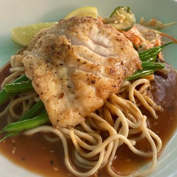 Louie's Backyard - Grouper - New American Near Me - Key West, Florida