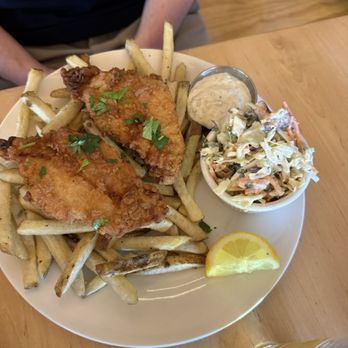 Crockett’s Public House - Fish and chips - American Near Me - Maple Valley, Washington