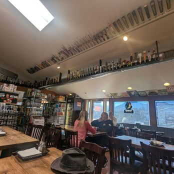Minden Meat & Deli - Dining room - Butcher Near Me - Minden, Nevada Minden Meat & Deli - Dining room - Butcher Near Me - Minden, Nevada