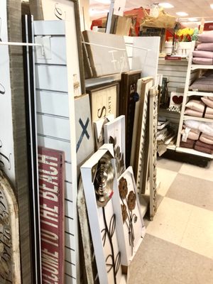 Tj Maxx 34 Photos 26 Reviews Department Stores 4080 Taylorsville Rd Hikes Point Louisville Ky Phone Number Yelp