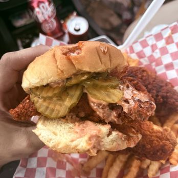 Hot Birds - Single Slider Combo - Food Trucks Near Me - Watsonville, California