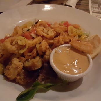 The Burren - overcooked, soggy and tough! :( - American Near Me - Somerville, Massachusetts