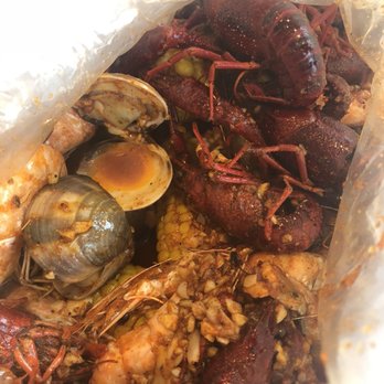 Cap't Loui - Louisiana sauce (hot) - Cajun/Creole Near Me - Stoneham, Massachusetts