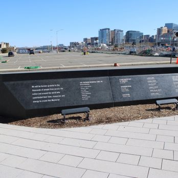 Pentagon Memorial - Landmarks & Historical Buildings Near Me - Arlington, Virginia Pentagon Memorial - Landmarks & Historical Buildings Near Me - Arlington, Virginia