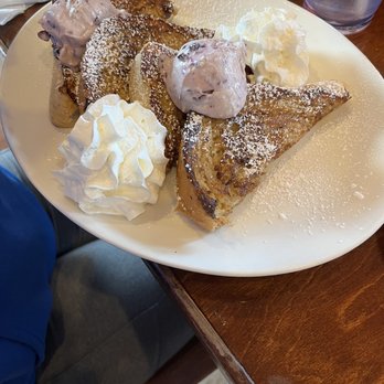 Thunderbird Cafe - Blueberry cream cheese French toast - Breakfast & Brunch Near Me - McGaheysville, Virginia