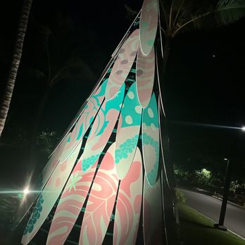 Off The Lip - Cocktail Bars Near Me - Kahuku, Hawaii