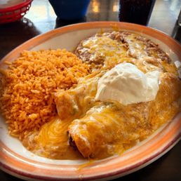 Yellow, orange, and green And at least a million others Beef Flautas (Taquitos Guanajuato) from #TheWholeEnchillada Yellow, orange, and green And at least a million others Beef Flautas (Taquitos Guanajuato) from #TheWholeEnchillada