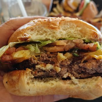 Cheeseburger In Paradise - Island Burger - Burgers Near Me - Honolulu, Hawaii